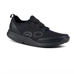WOMEN'S OOMG SPORT LS LOW SHOE - BLACK on Black 10 NWT